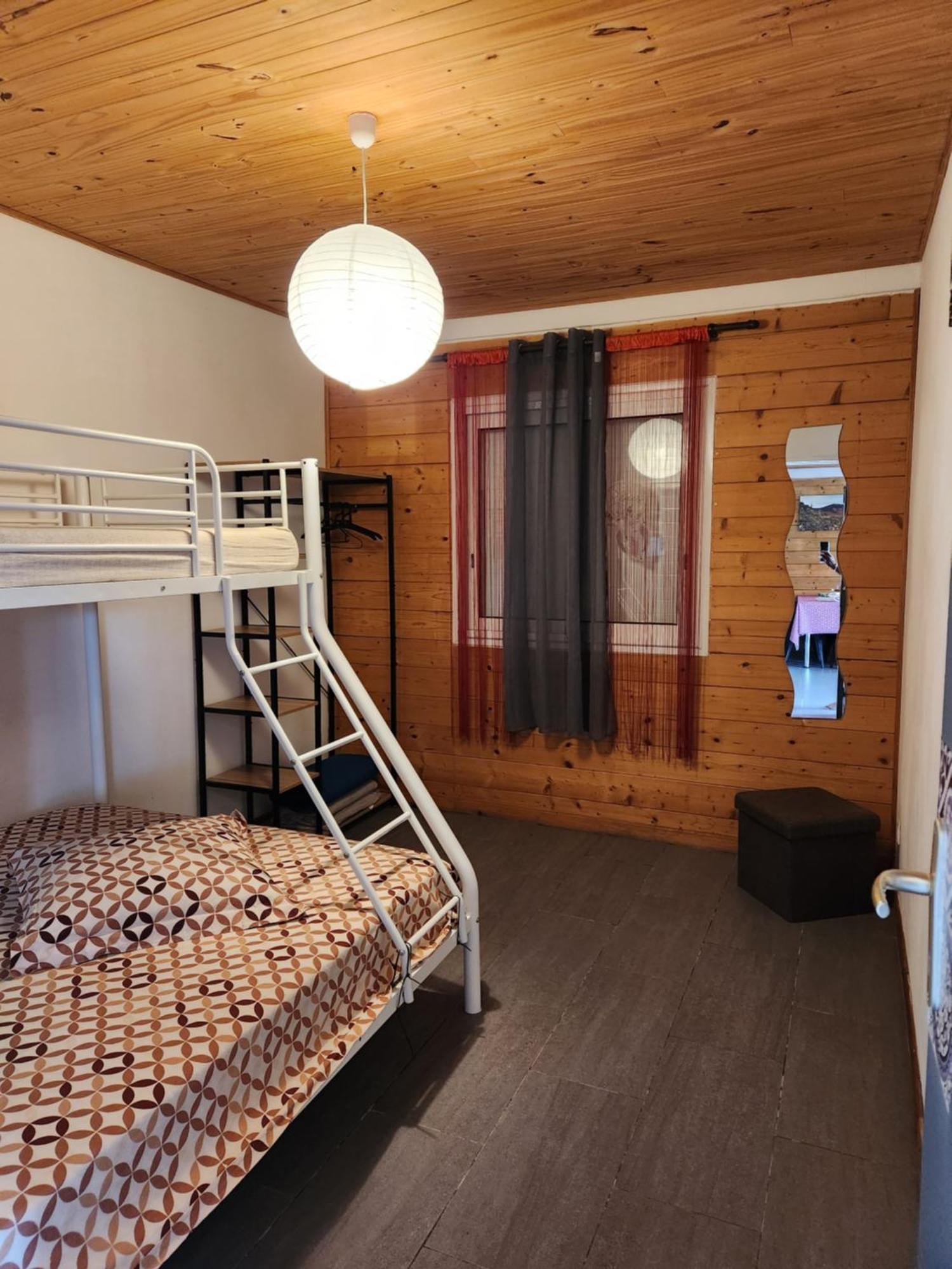Villa R'Marine439 locations saisonnières à La Marine Chambre photo